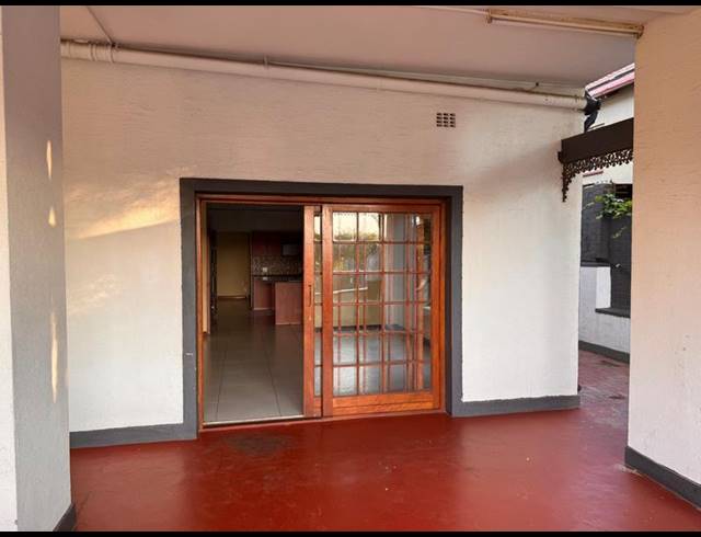 3 BEDROOM PROPERTY TO RENT IN KENSINGTON